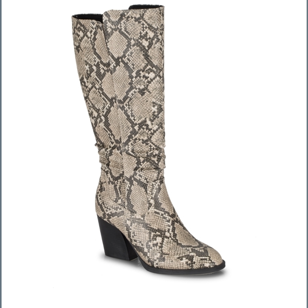 Women's Faux Snake Lilly Ankle Zip Up Boots size 6.5